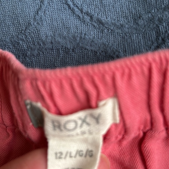 Youth L (12) Roxy Shorts - Picture 3 of 3